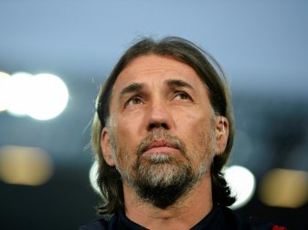 Schmidt steht nach dem 0:1 in Freiburg vor dem Aus Schmidt steht nach dem 0:1 in Freiburg vor dem Aus