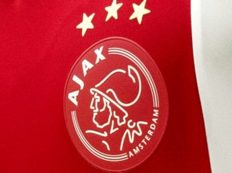 Ajax siegt mühelos mit 5:1 in Nijmegen Ajax siegt mühelos mit 5:1 in Nijmegen