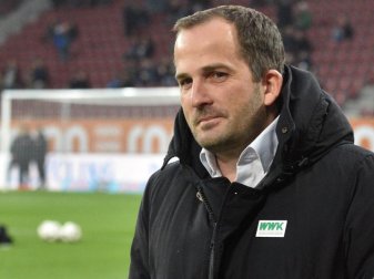 FCA-Trainer Manuel Baum bezieht mit dem Team ein Kurz-Trainingslager an einem geheimen Ort. Foto: Stefan Puchner