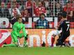 Manuel Neuer kann den zweiten Treffer durch Cristiano Ronaldo nicht verhindern. Foto: Sven Hoppe