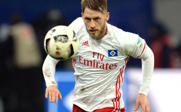 Aaron Hunt trifft mit dem HSV auf seinen Ex-Verein Werder Bremen. Foto: Daniel Reinhardt