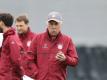 Der FC Bayern kontrolliert Besucher beim Training
