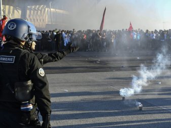Ausschreitungen vor der Partie Lyon gegen Besiktas Ausschreitungen vor der Partie Lyon gegen Besiktas