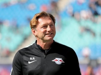 Ralph Hasenhüttl möchte mit RB Leipzig die Champions-League-Qualifikation so schnell wie möglich klar machen. Foto: Jan Woitas Ralph Hasenhüttl möchte mit RB Leipzig die Champions-League-Qualifikation so schnell wie möglich klar machen. Foto: Jan Woitas