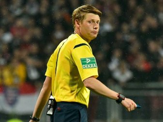 Dingert leitete die Partie Hoffenheim gegen Gladbach Dingert leitete die Partie Hoffenheim gegen Gladbach