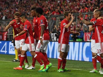 Die Spieler des FC Bayern wollen gegen Real Madrid die Hinspiel-Pleite noch drehen. Foto: Matthias Balk Die Spieler des FC Bayern wollen gegen Real Madrid die Hinspiel-Pleite noch drehen. Foto: Matthias Balk