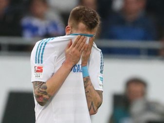 Enttäuschung bei Schalkes Guido Burgstaller nach der 1:2-Niederlage in Darmstadt. Foto: Thomas Frey Enttäuschung bei Schalkes Guido Burgstaller nach der 1:2-Niederlage in Darmstadt. Foto: Thomas Frey