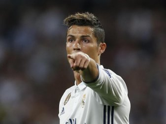 Cristiano Ronaldo markierte im Rückspiel seine Champions-League-Tore 98, 99 und 100. Foto: Francisco Seco Cristiano Ronaldo markierte im Rückspiel seine Champions-League-Tore 98, 99 und 100. Foto: Francisco Seco