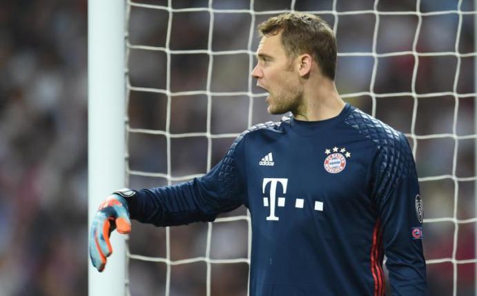 Bayern-Torwart Manuel Neuer hat sich schwer am linken Fuß verletzt. Foto: Andreas Gebert