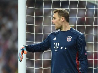 Bayern-Torwart Manuel Neuer hat sich schwer am linken Fuß verletzt. Foto: Andreas Gebert Bayern-Torwart Manuel Neuer hat sich schwer am linken Fuß verletzt. Foto: Andreas Gebert