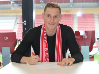 Regensburgs Sechser Lais verlängert Vertrag bis 2019