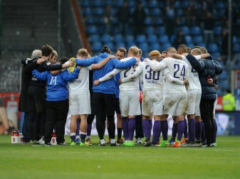 Erzgebirge Aue holt Last-Second-Punkt gegen Hannover Erzgebirge Aue holt Last-Second-Punkt gegen Hannover
