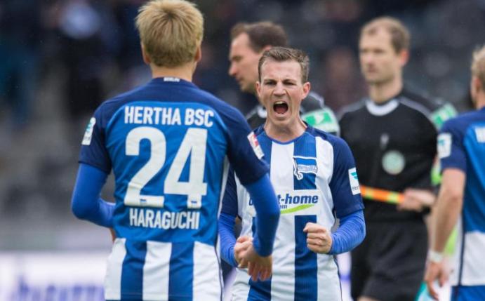 Die Hertha kann weiter von Europa träumen. Foto: Annegret Hilse