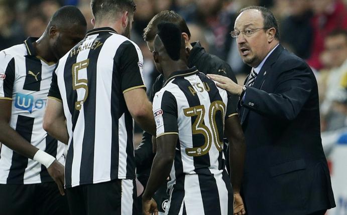 "Rafa" Benitez und Newcastle United steigen auf
