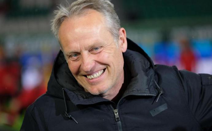 Freiburgs Trainer Christian Streich leistet eine beachtenswerte Arbeit. Foto: Peter Steffen