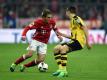 Die Niederlagen gegen Real und Dortmund ändern nichts: Philipp Lahm (l) hört auf. Foto: Andreas Gebert