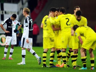 Das letzte Aufeinandertreffen von Eintracht Frankfurt und Borussia Dortmund im Viertelfinale des DFB-Pokals im Februar 2014 endete mit einem Sieg für den BVB. Foto: Daniel Reinhardt Das letzte Aufeinandertreffen von Eintracht Frankfurt und Borussia Dortmund im Viertelfinale des DFB-Pokals im Februar 2014 endete mit einem Sieg für den BVB. Foto: Daniel Reinhardt