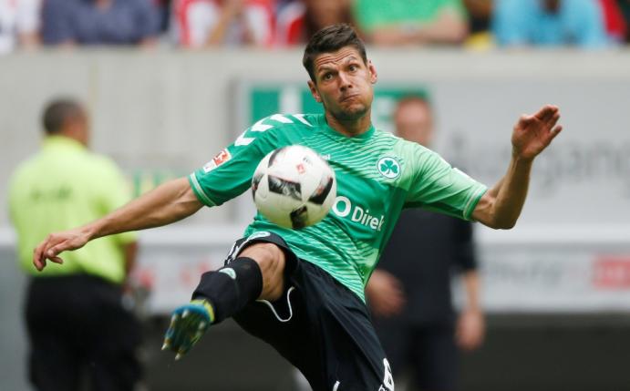 Andreas Hofmann wechselt zur neuen Saison zum KSC