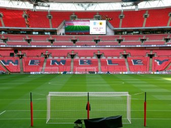 Das Wembley Stadion wird zur Heimspielstätte der Spurs