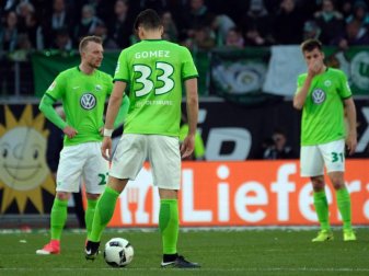 Das 0:6-Debakel gegen den FC Bayern hat bei den Wolfsburgern Spuren hinterlassen. Foto: Peter Steffen Das 0:6-Debakel gegen den FC Bayern hat bei den Wolfsburgern Spuren hinterlassen. Foto: Peter Steffen