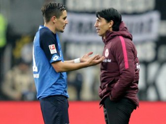 Benjamin erzielt Siegtor gegen Vater Brunos Eintracht Benjamin erzielt Siegtor gegen Vater Brunos Eintracht