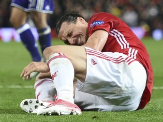 Zlatan Ibrahimovic ist erfolgreich operiert worden Zlatan Ibrahimovic ist erfolgreich operiert worden