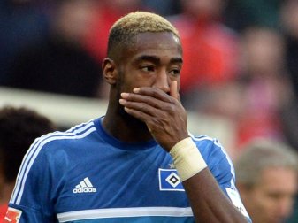 Johan Djourou steht nicht mehr im Kader des Hamburger SV. Foto: Andreas Gebert Johan Djourou steht nicht mehr im Kader des Hamburger SV. Foto: Andreas Gebert
