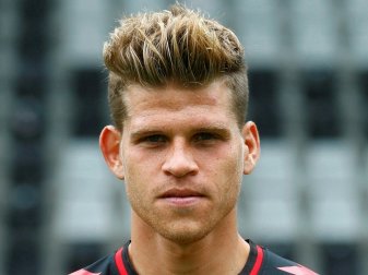 Florian Niederlechner bleibt beim SC Freiburg Florian Niederlechner bleibt beim SC Freiburg