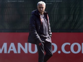 José Mourinho will die Euro-League für "Ibra" gewinnen José Mourinho will die Euro-League für "Ibra" gewinnen