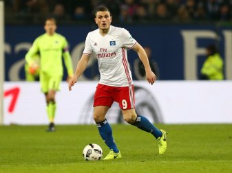 Papadopoulos brach die erste Einheit nach kurzer Zeit ab Papadopoulos brach die erste Einheit nach kurzer Zeit ab