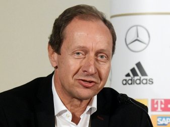 Hellmut Krug spricht sich für den Videobeweis aus Hellmut Krug spricht sich für den Videobeweis aus