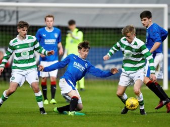 Billy Gilmour (m.) wechselt zum FC Chelsea Billy Gilmour (m.) wechselt zum FC Chelsea