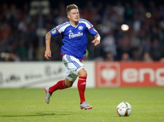Lewerenz bleibt bis 2019 bei Holstein Kiel