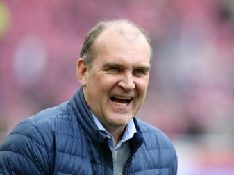 Der 1.FC Köln hat mit Schmadtke und Wehrle verlängert 