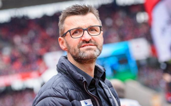 Der 1. FC Nürnberg setzt weiter auf Trainer Michael Köllner. Foto: Florian Eckl