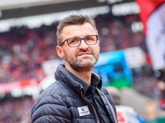 Der 1. FC Nürnberg setzt weiter auf Trainer Michael Köllner. Foto: Florian Eckl Der 1. FC Nürnberg setzt weiter auf Trainer Michael Köllner. Foto: Florian Eckl