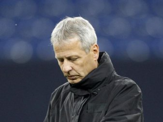 Lucian Favre wird als Trainer mit Borussia Dortmund in Verbindung gebracht. Foto: Roland Weihrauch Lucian Favre wird als Trainer mit Borussia Dortmund in Verbindung gebracht. Foto: Roland Weihrauch