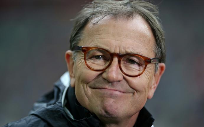 Sichtlich erfreut über die Punkteteilung: Ewald Lienen