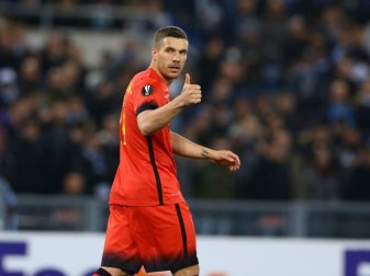 Podolski gewinnt mit Galatasaray Podolski gewinnt mit Galatasaray