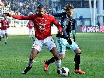 Sébastian Haller (l.) wechselt zu Eintracht Frankfurt Sébastian Haller (l.) wechselt zu Eintracht Frankfurt