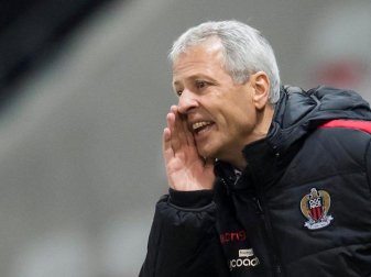 Lucien Favre ist Cheftrainer des OGC Nizza. Foto: Jean-Christophe Bott Lucien Favre ist Cheftrainer des OGC Nizza. Foto: Jean-Christophe Bott