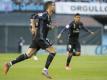 Cristiano Ronaldo (l) steuerte zum 4:1-Sieg von Real Madrid bei Celta Vigo zwei Treffer bei. Foto: Lalo R. Villar