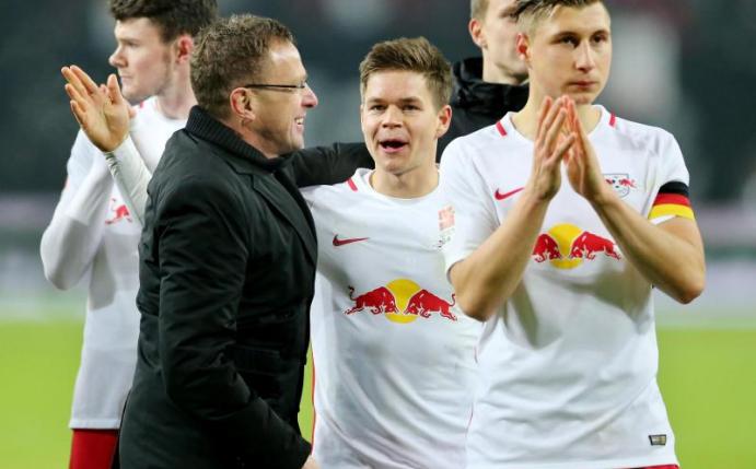 Dreizehn Spieltage blieb RB Leipzig ungeschlagen, so lange wie noch nie zuvor ein Aufsteiger. Foto: Jan Woitas