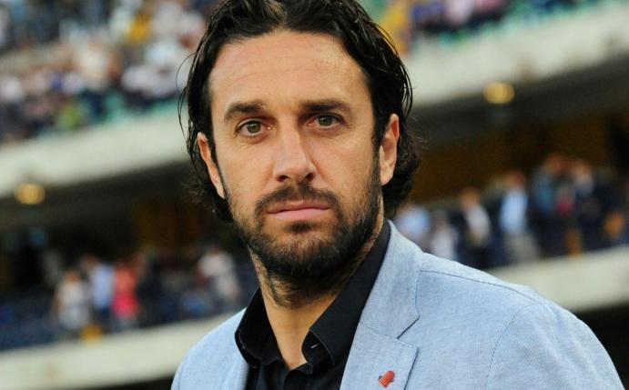 Luca Toni ist seit einem Jahr Manager bei Hellas Verona