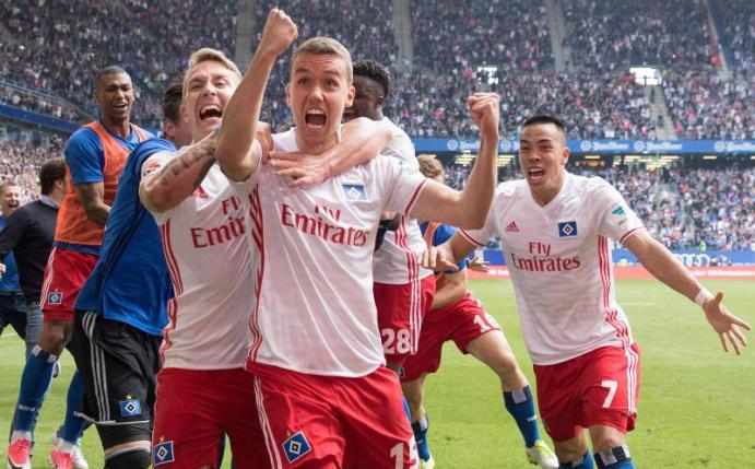 Luca Waldschmidt hat mit seinem Treffer den HSV gerettet. Foto: Christian Charisius