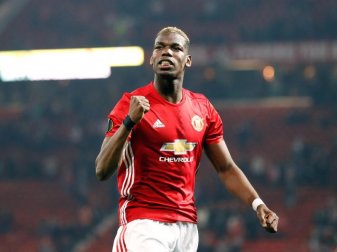 Der Mann war teuer: Stolze 105 Millionen Euro überwies Manchester United für Paul Pogba an Juventus Turin. Foto: Martin Rickett Der Mann war teuer: Stolze 105 Millionen Euro überwies Manchester United für Paul Pogba an Juventus Turin. Foto: Martin Rickett