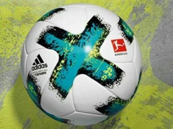 Der neue Bundesliga-Spielball "Torfabrik" Der neue Bundesliga-Spielball "Torfabrik"