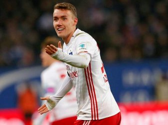 Luca Waldschmidt erzielt vier Treffer für den HSV Luca Waldschmidt erzielt vier Treffer für den HSV