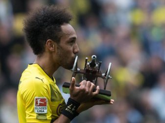 Sucht sich Dortmunds Torschützenkönig Pierre-Emerick Aubameyang einen neuen Verein? Foto: Bernd Thissen Sucht sich Dortmunds Torschützenkönig Pierre-Emerick Aubameyang einen neuen Verein? Foto: Bernd Thissen