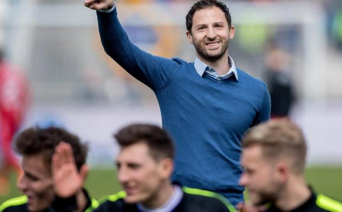 Bleibt Trainer des FC Erzgebirge Aue. Foto: Thomas Eisenhuth